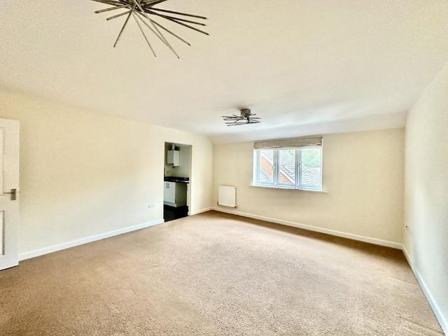 Apartment for rent in Hollybank, New Forest