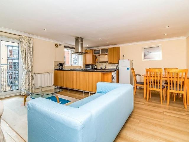 Apartment for rent in City Centre, Georgia