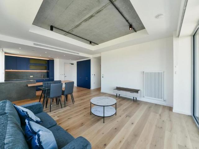 Apartment for rent in Poplar Grove, Greater London