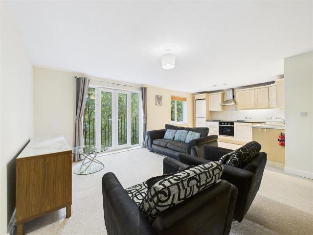 Apartment for rent in Loundsley Green, East Midlands