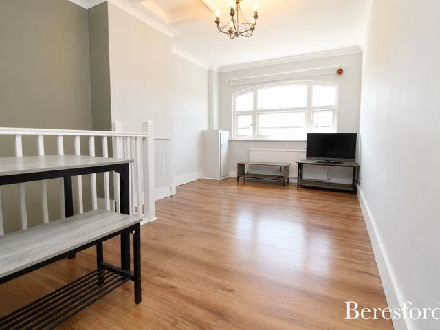 Apartment for rent in Pilgrims' Hatch, Brentwood