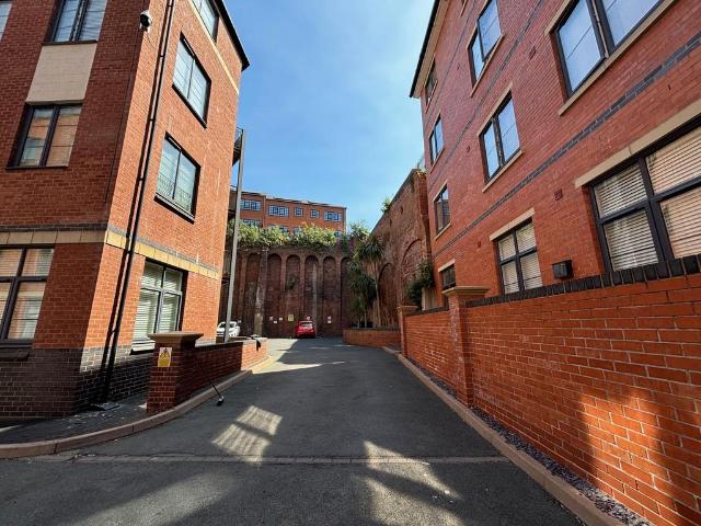 Flat for rent in Jewellery Quarter, West Midlands