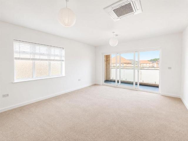 Apartment for rent in Acol, Kent