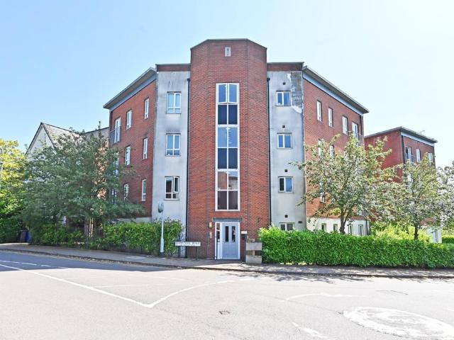 Flat for rent in Burslem, Stoke-on-Trent