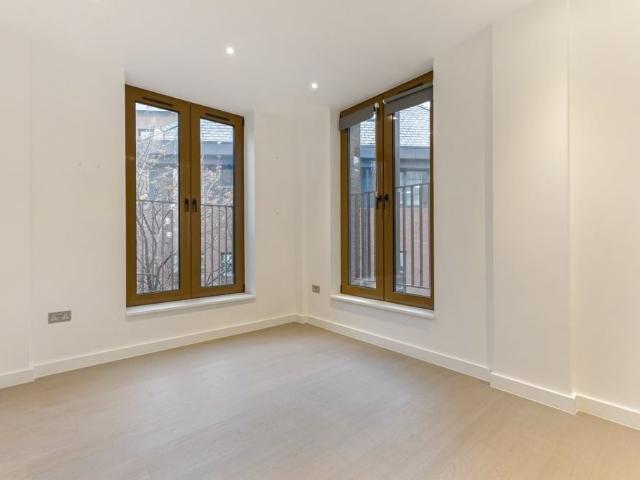 Apartment for rent in St Albans, Five Acres