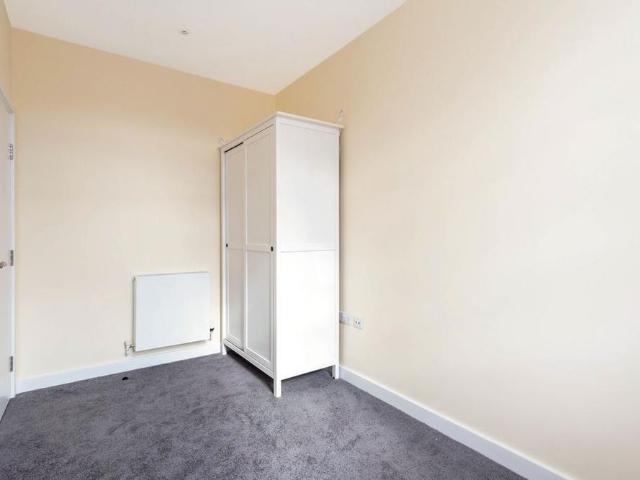 Apartment for rent in Farnham, Waverley