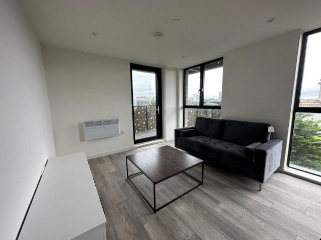 Apartment for rent in St George's Quarter / Cultural Quarter, Calderstones