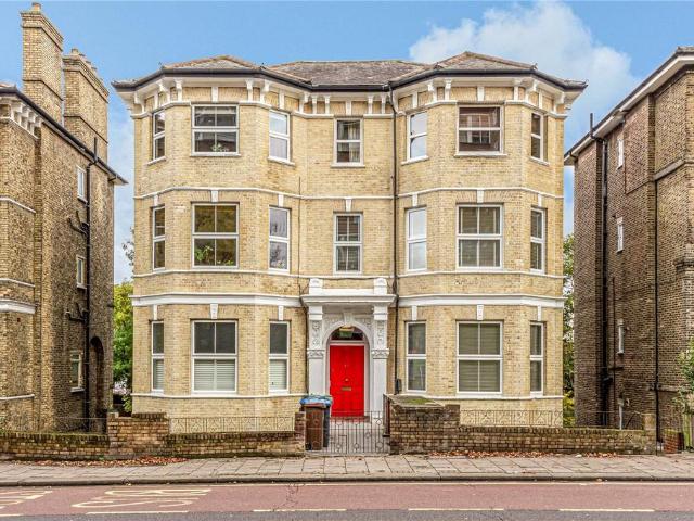 Flat for rent in Crystal Palace, Isle Of Man