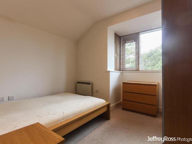 Apartment for rent in Plasnewydd, Falcon Lodge