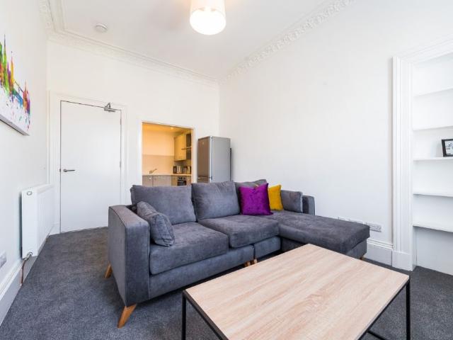 Apartment for rent in Lorne, Leith