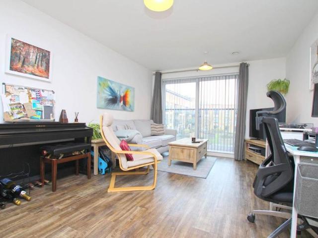 Apartment for rent in Pouchen End, Hertfordshire