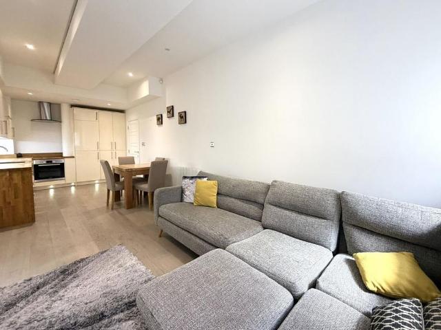 Apartment for rent in The Meadows, Haddon