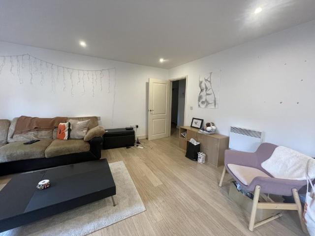 Apartment for rent in St. Mildred's, The Bridge