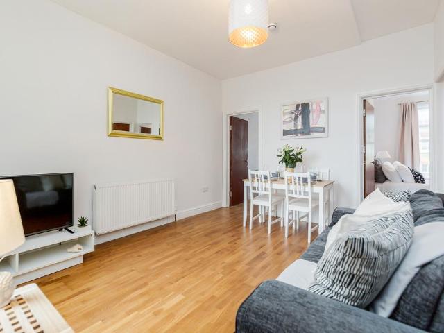 Flat for rent in Clapham Junction, Greater London