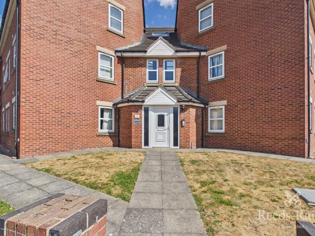 Flat for rent in Holmewood, Brackenfield