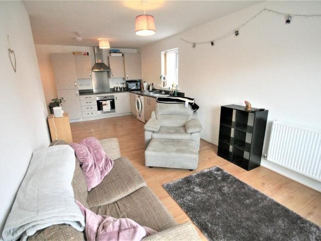 Apartment for rent in Shavington cum Gresty, Shavington