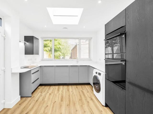 Apartment for rent in St Albans, Milehouse