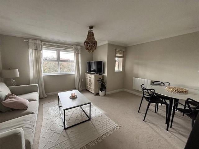 Apartment for rent in Bradfield Southend, Bradfield