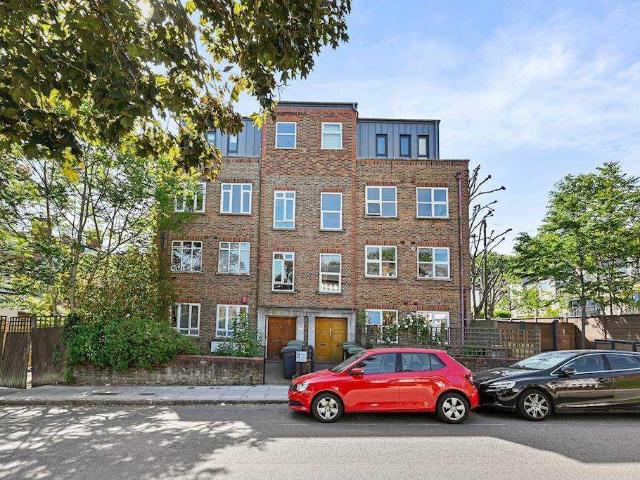Flat for rent in Muswell Hill, Isle Of Man