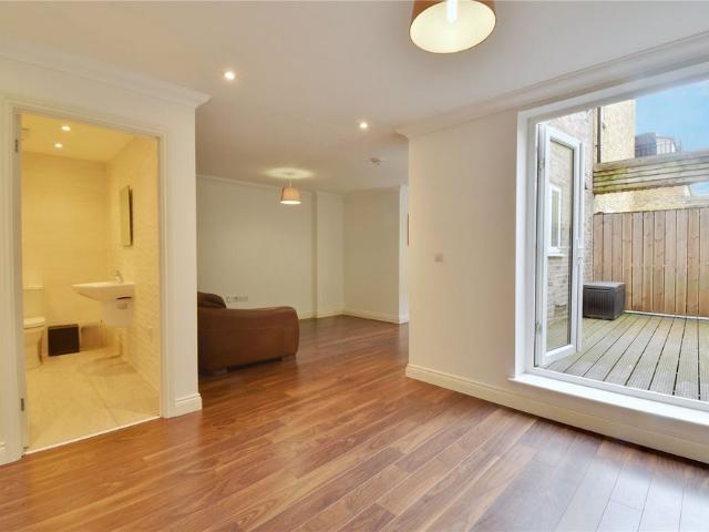 Apartment for rent in North Watford, Hertfordshire