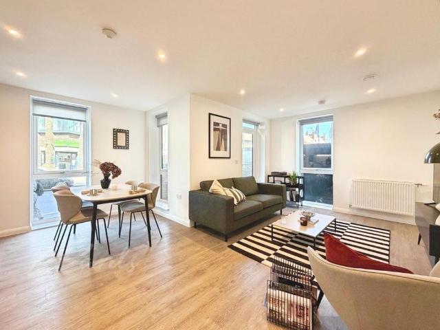 Apartment for rent in Brooklands, Monks Orchard
