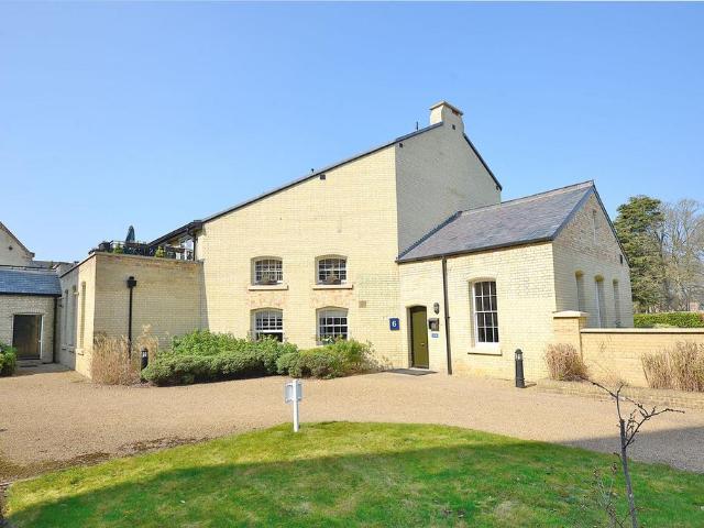 Flat for rent in Fairfield Park, Bedfordshire