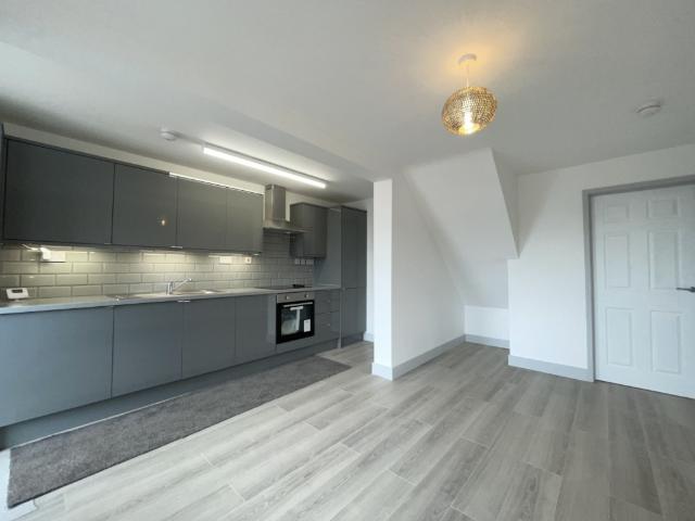 Flat for rent in Hurley, Gun Hill