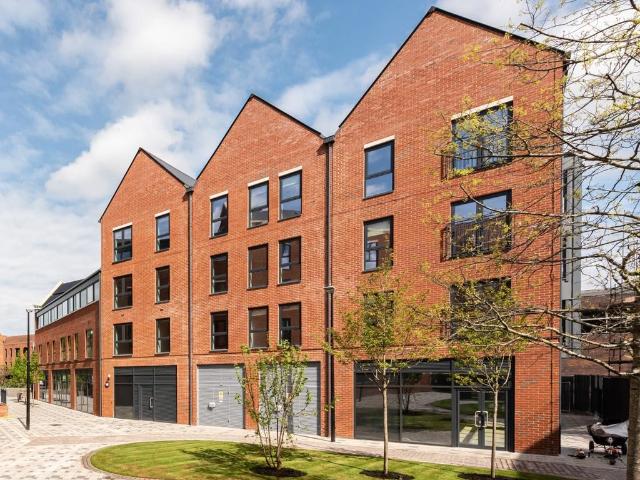 Flat for rent in Enborne, West Berkshire