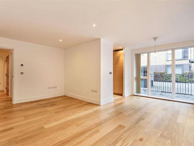 Apartment for rent in Arbury, Cambridgeshire