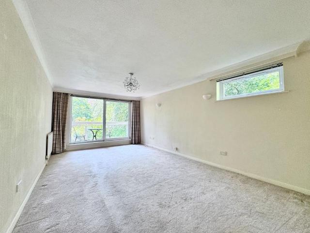 Apartment for rent in West Cliff, Bournemouth