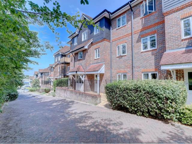 Flat for rent in Loudwater, Buckinghamshire