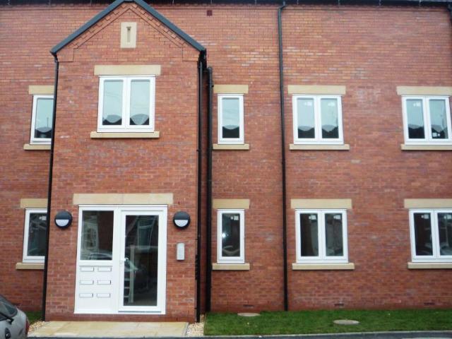 Flat for rent in Baswich, Staffordshire