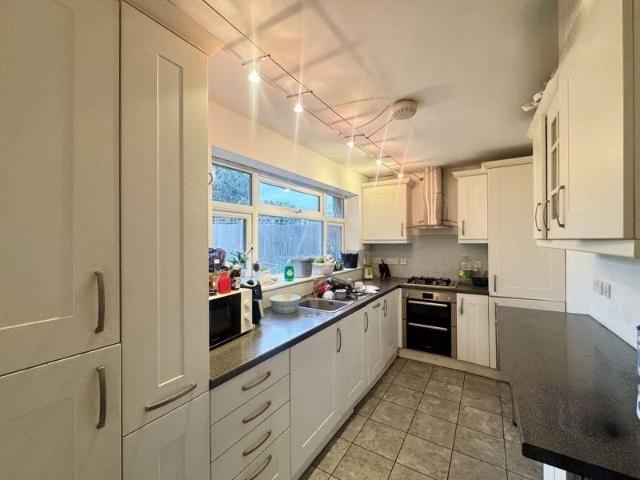 Apartment for rent in London, Isle Of Man