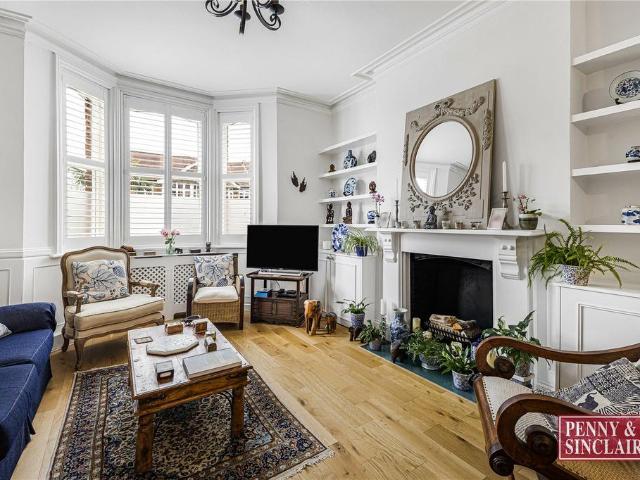 Flat for rent in Henley-on-Thames, Berrick Salome