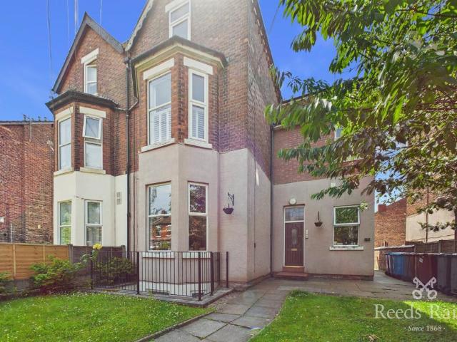 Flat for rent in Georgia, Greater Manchester