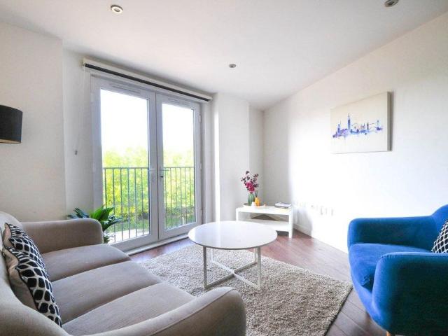 Apartment for rent in City Centre, Salford