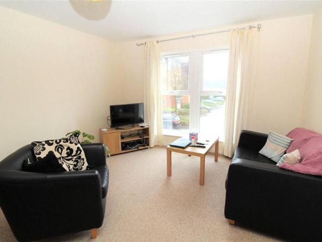 Apartment for rent in Rodbourne, Swindon