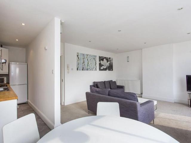Apartment for rent in Kentish Town, Greater London