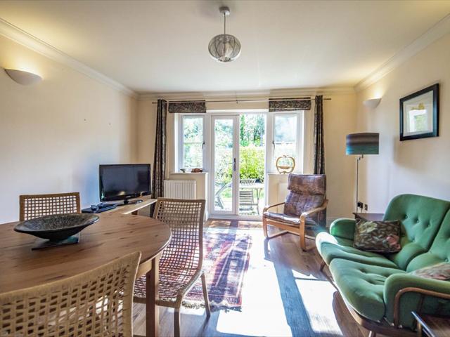 Apartment for rent in Berrick Salome, Oxfordshire