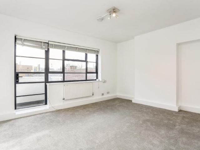Apartment for rent in The Borough, Greater London