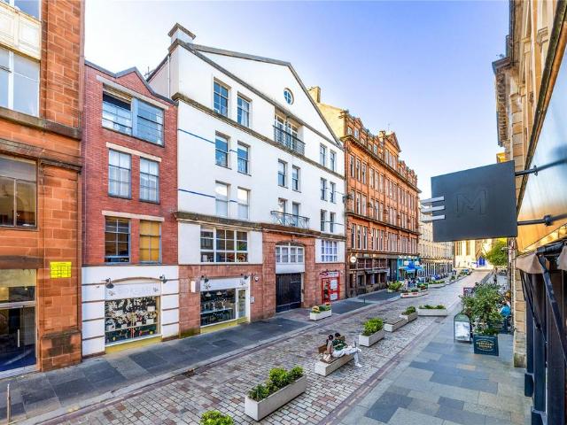 Flat for rent in Merchant City, Scotland