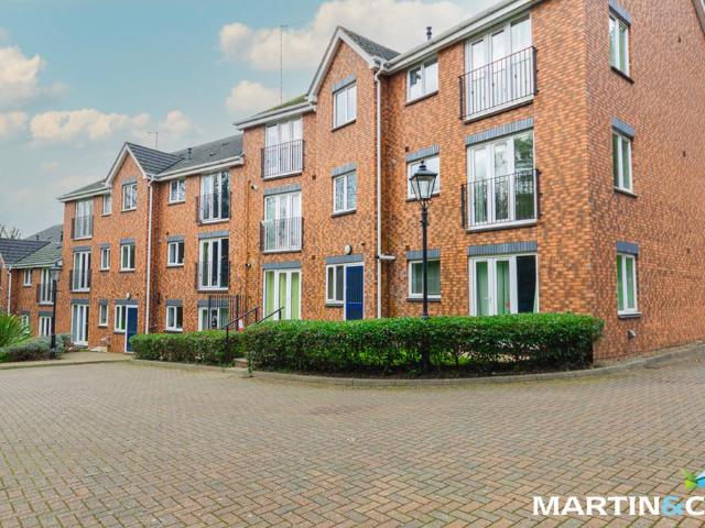 Flat for rent in Harborne, West Midlands