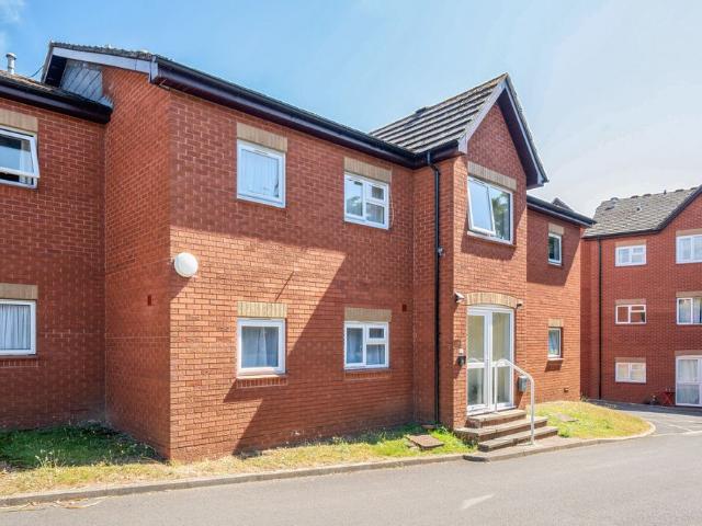 Apartment for rent in Southampton, Bitterne Park