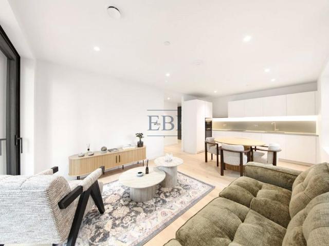 Flat for rent in Greenwich Peninsula, Isle Of Man