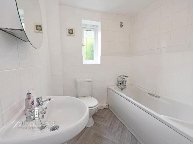 Apartment for rent in Baswich, Staffordshire