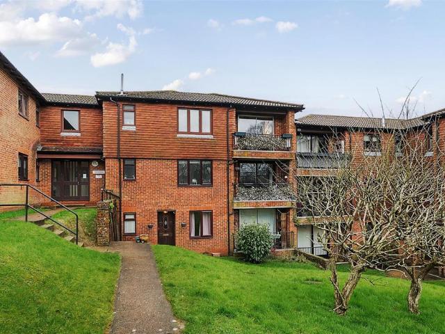 Flat for rent in Cross In Hand, East Sussex