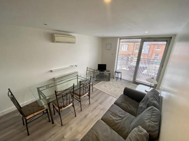 Flat for rent in Haddon, East Midlands