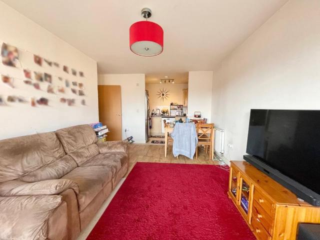 Apartment for rent in Three Bridges, Crawley