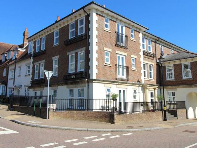 Flat for rent in Bolnore Village, Perryfields