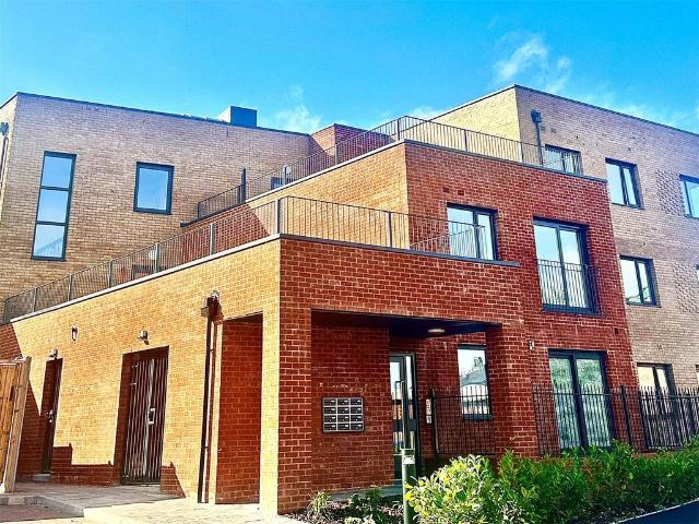 Flat for rent in Bleakhouse, West Midlands
